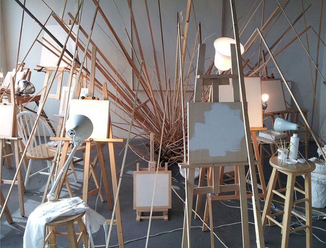 Trou blanc (détail), 2012 Matériaux divers et dimensions variables Photo : Michael A. Robinson